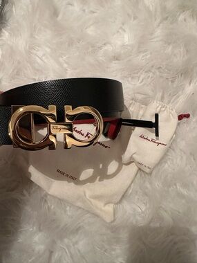 Brand new women’s Salvatore Ferragamo Black Leather Belt